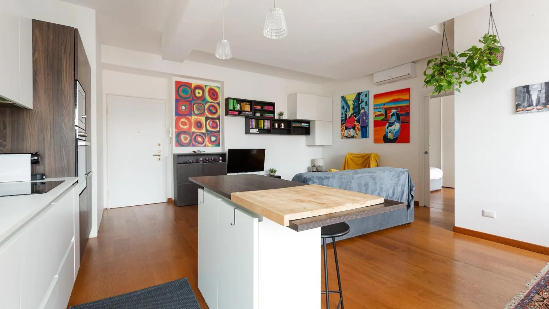 Bright Apartment Milan- Citta Studi With Balcony 0*, Milan